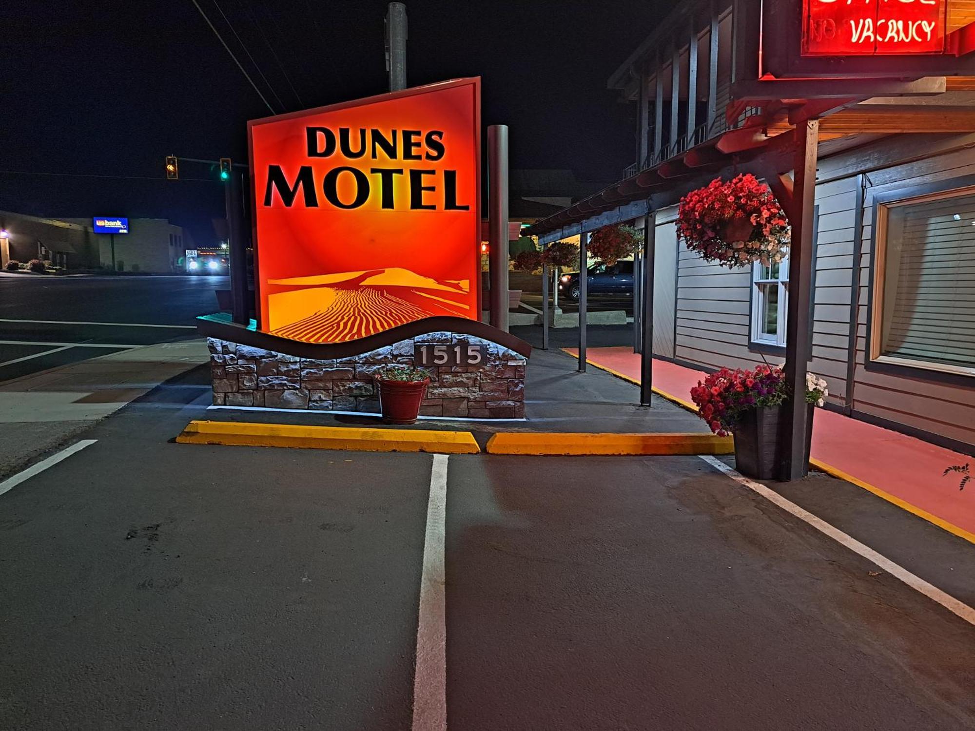 Dunes Motel - Bend Dış mekan fotoğraf
